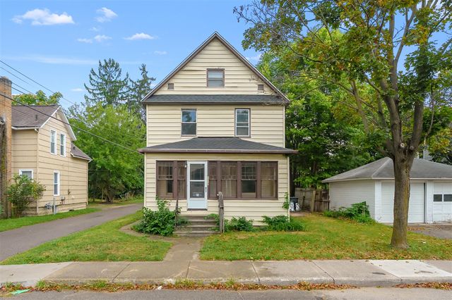 1512 Race Street, Kalamazoo, MI 49001