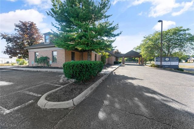 925 Trailwood Drive, Boardman, OH 44512