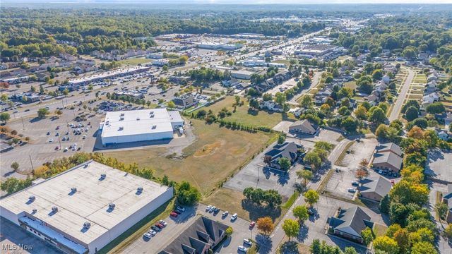 925 Trailwood Drive, Boardman, OH 44512