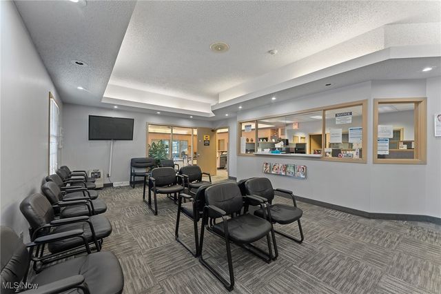 925 Trailwood Drive, Boardman, OH 44512