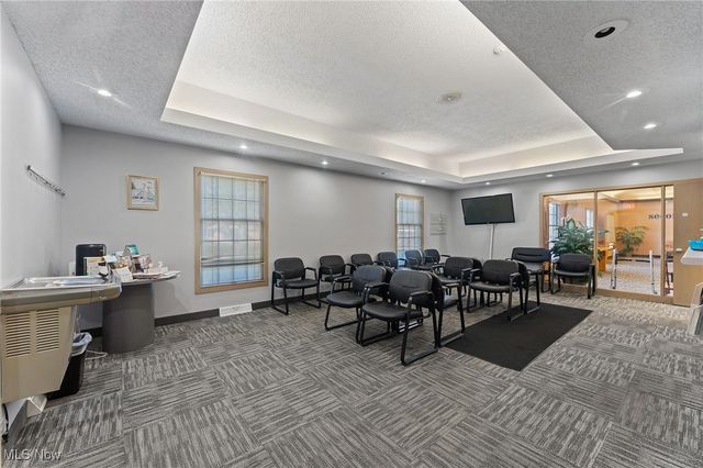 925 Trailwood Drive, Boardman, OH 44512