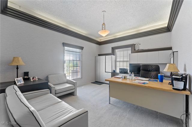 925 Trailwood Drive, Boardman, OH 44512