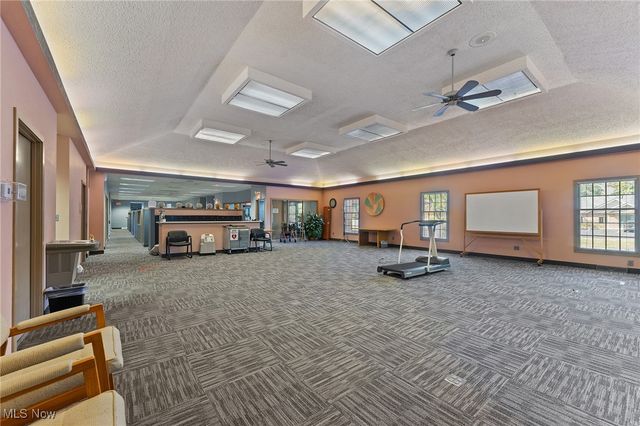 925 Trailwood Drive, Boardman, OH 44512