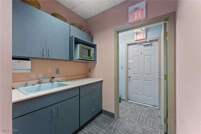 925 Trailwood Drive, Boardman, OH 44512