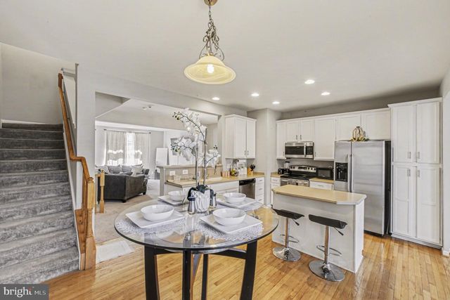 307 MONROE POINT DR, Colonial Beach, VA 22443