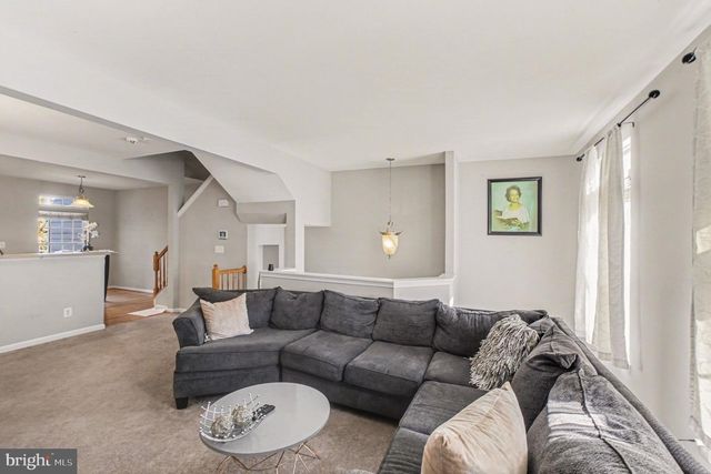 307 MONROE POINT DR, Colonial Beach, VA 22443