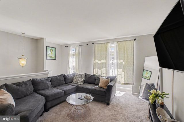 307 MONROE POINT DR, Colonial Beach, VA 22443