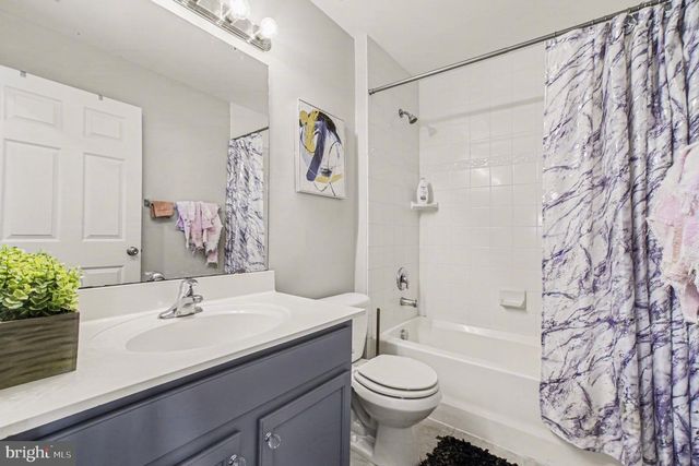 307 MONROE POINT DR, Colonial Beach, VA 22443