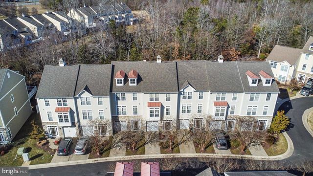 307 MONROE POINT DR, Colonial Beach, VA 22443