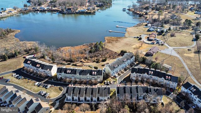 307 MONROE POINT DR, Colonial Beach, VA 22443