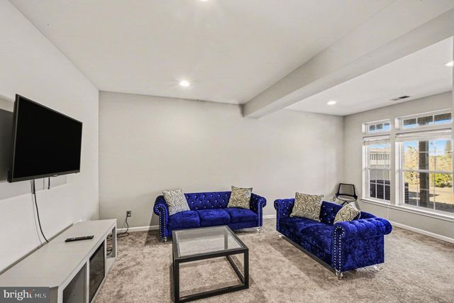 307 MONROE POINT DR, Colonial Beach, VA 22443