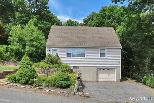 94 Gilman Street, Waterbury, CT 06704