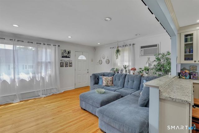 94 Gilman Street, Waterbury, CT 06704