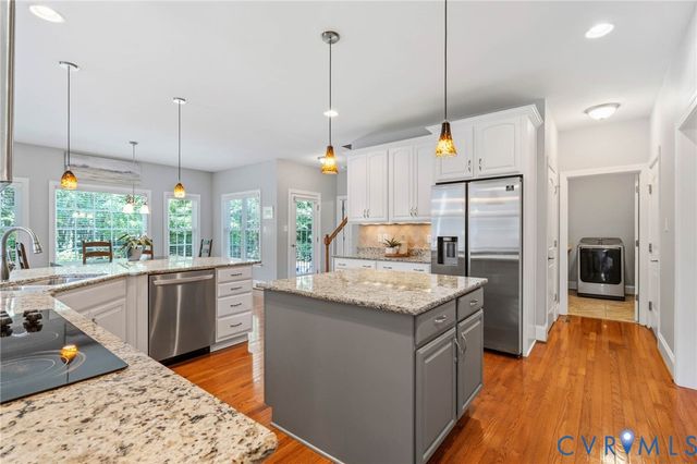 2013 Grey Oaks Park Ln, Glen Allen, VA 23059