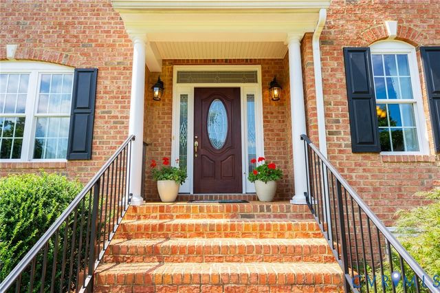 2013 Grey Oaks Park Ln, Glen Allen, VA 23059