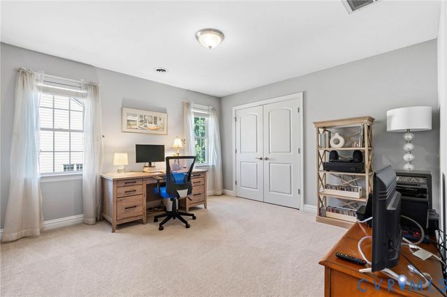 2013 Grey Oaks Park Ln, Glen Allen, VA 23059
