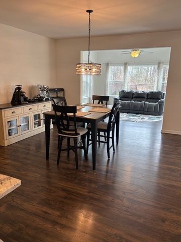 2921 Seven Oaks Court, Kansasville, WI 53139