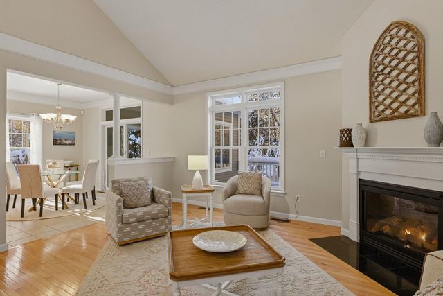 21 Parkman Brook Lane, Stratham, NH 03885