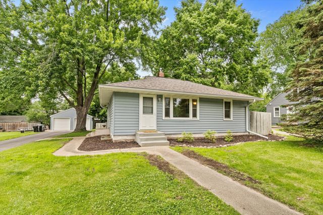 2469 Woodale Drive, Mounds View, MN 55112