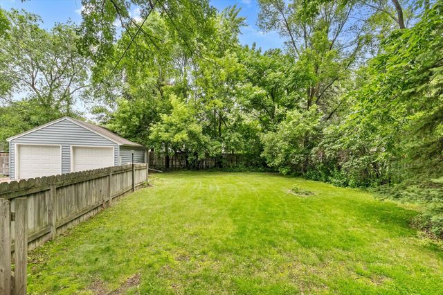 2469 Woodale Drive, Mounds View, MN 55112