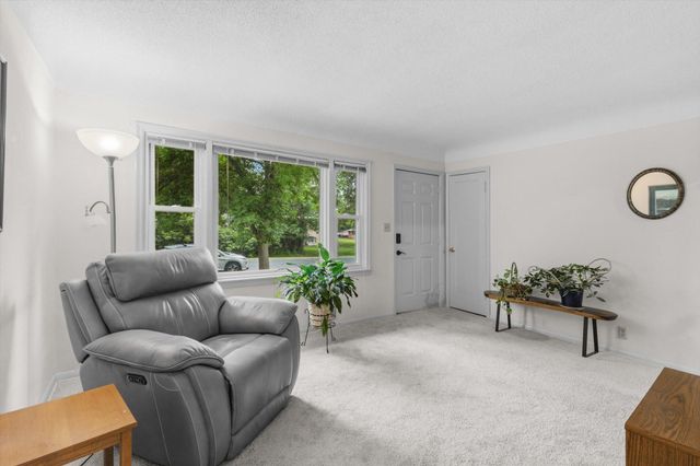 2469 Woodale Drive, Mounds View, MN 55112