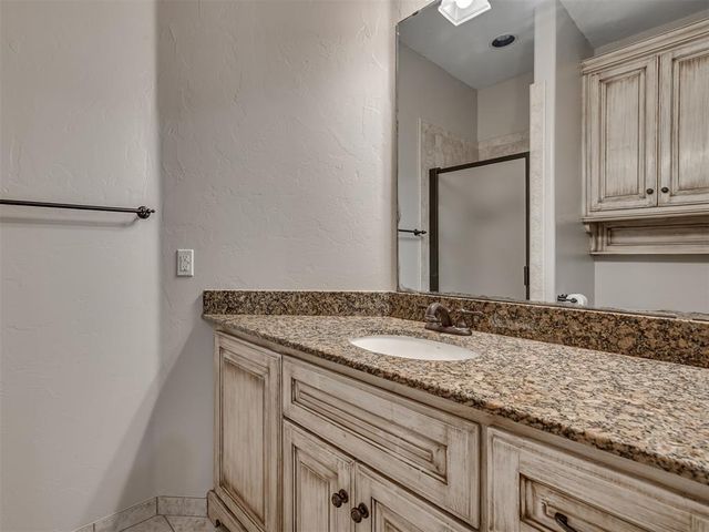 1233 Autumn Creek Drive, Edmond, OK 73003