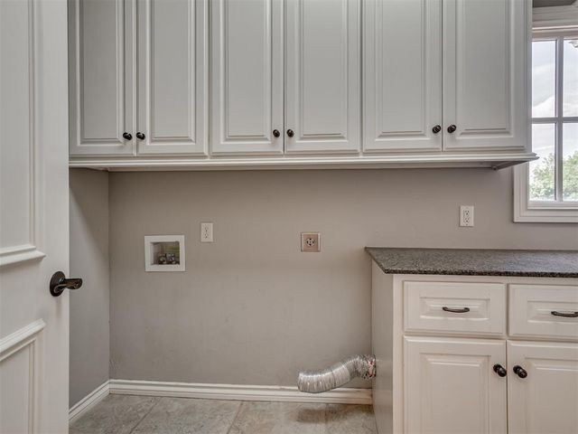 1233 Autumn Creek Drive, Edmond, OK 73003