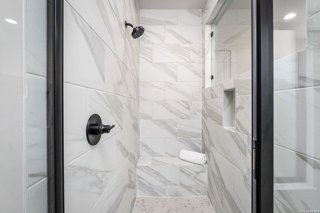 634 Meade, New Braunfels, TX 78132