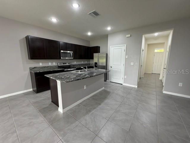 33083 FROSTED CLOVER WAY, Wesley Chapel, FL 33545