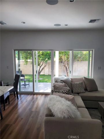 9612 Rudnick Avenue, Chatsworth, CA 91311