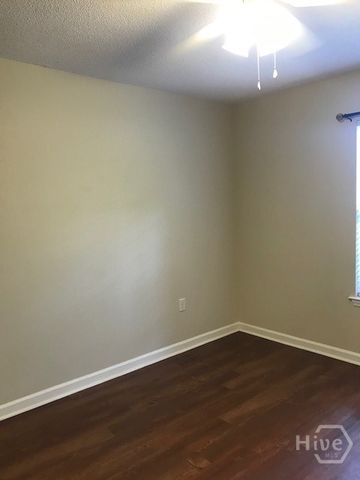 700 Greenwich Drive, Richmond Hill, GA 31324