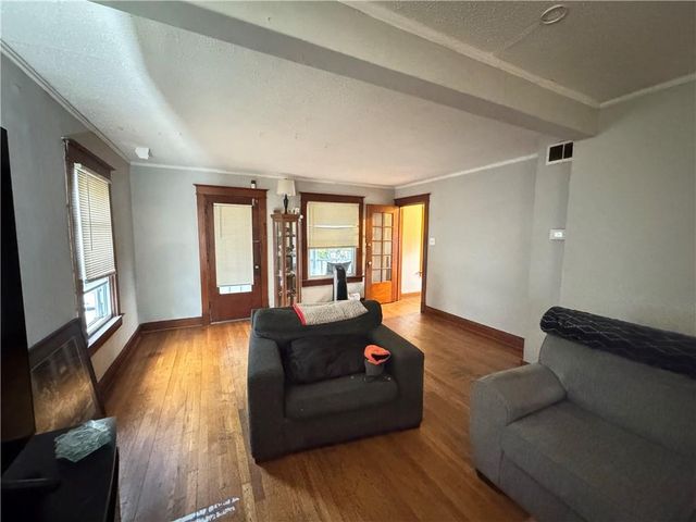 117 N Bellaire Avenue, Kansas City, MO 64123