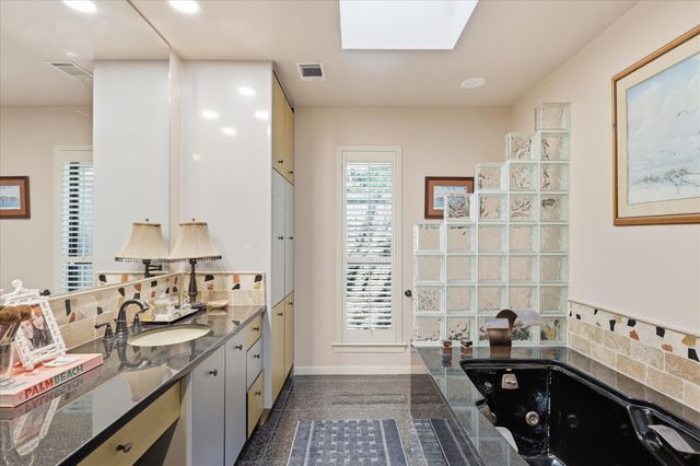 16702 Village Lane, Dallas, TX 75248