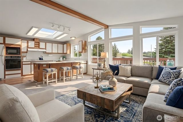 24117 8th Place W, Bothell, WA 98021