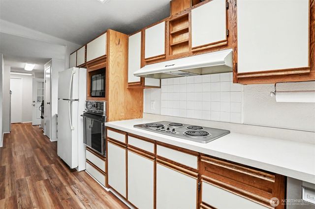 24117 8th Place W, Bothell, WA 98021