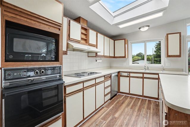 24117 8th Place W, Bothell, WA 98021