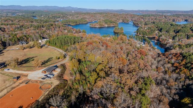 132 Sweetwater View Road, Seneca, SC 29672