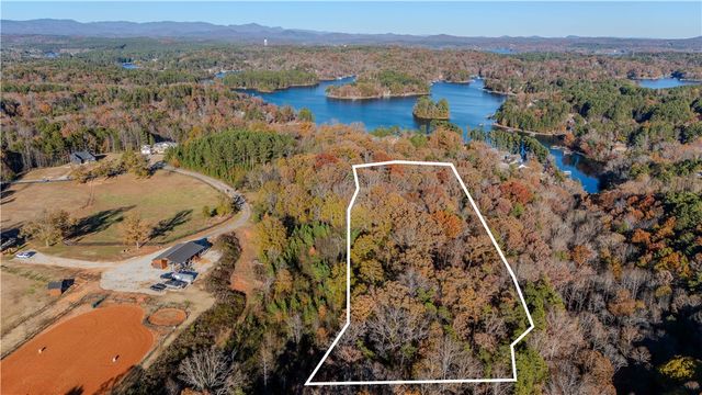 132 Sweetwater View Road, Seneca, SC 29672