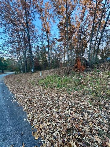 132 Sweetwater View Road, Seneca, SC 29672