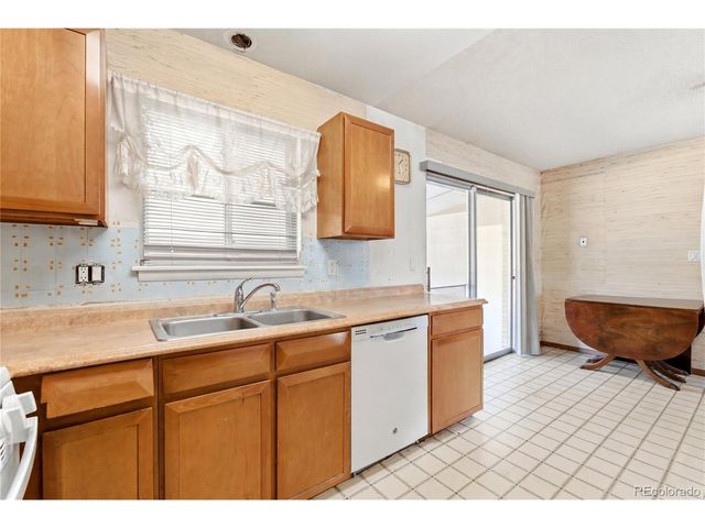 708 S Wheeling St, Aurora, CO 80012