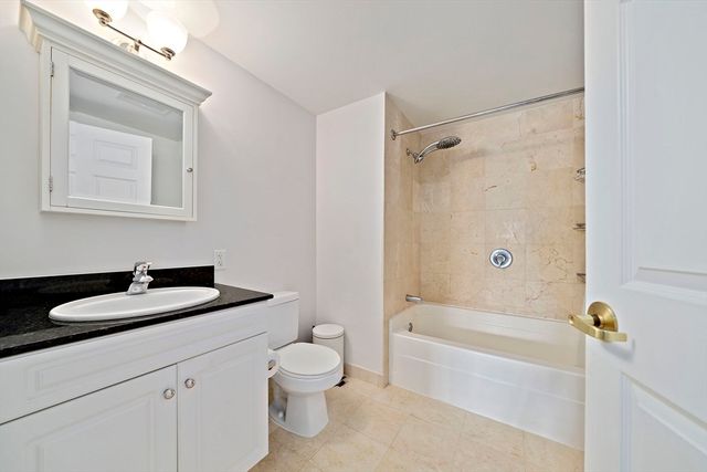 300 Allston St 506, Boston, MA 02135