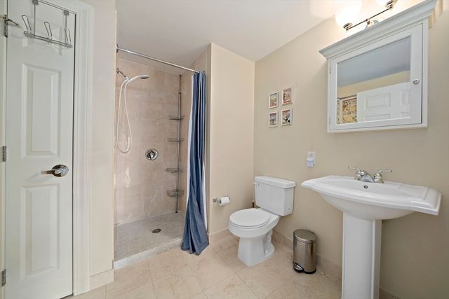 300 Allston St 506, Boston, MA 02135