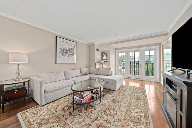 300 Allston St 506, Boston, MA 02135