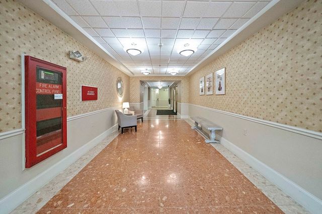 300 Allston St 506, Boston, MA 02135