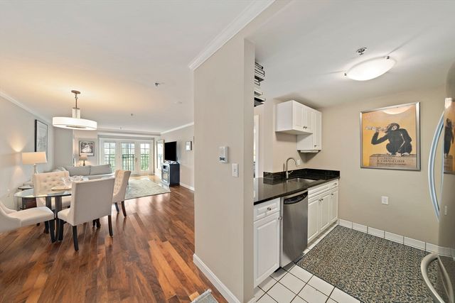300 Allston St 506, Boston, MA 02135