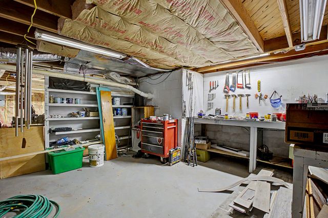 109 Carter Rd, Paris, TN 38242