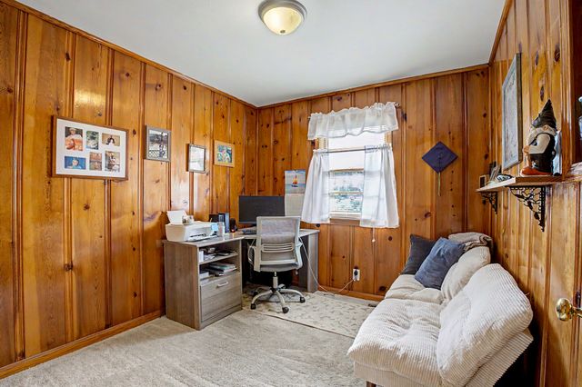 109 Carter Rd, Paris, TN 38242