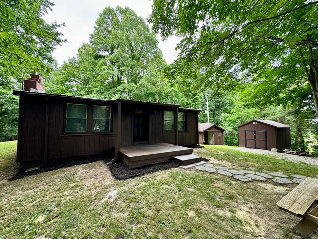 82 Quisenberry Road, Morehead, KY 40351