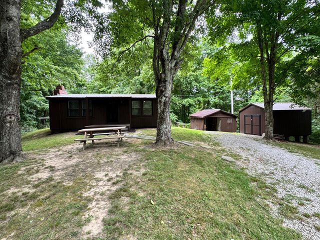 82 Quisenberry Road, Morehead, KY 40351