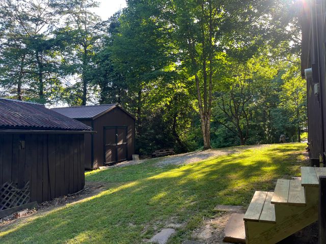 82 Quisenberry Road, Morehead, KY 40351